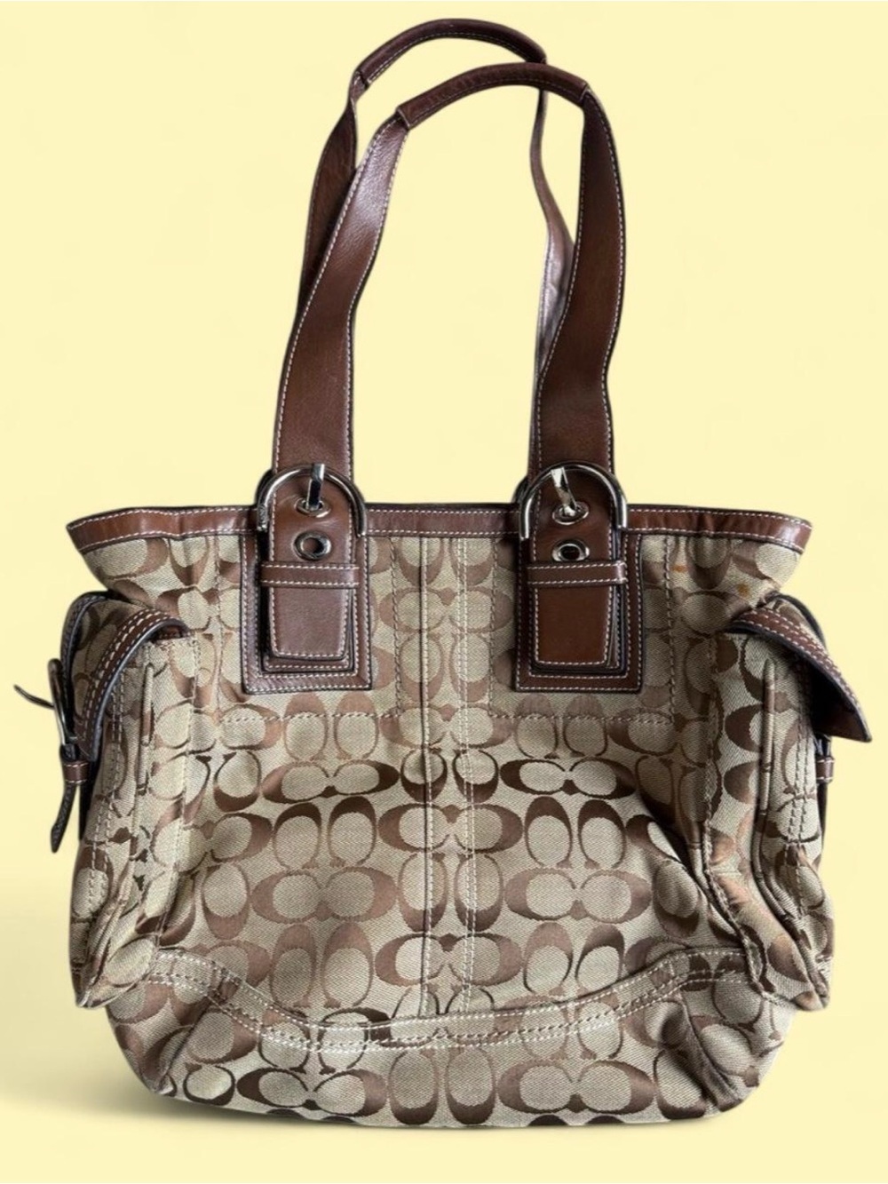 Vintage Y2K Coach Soho Signature Canvas Multi-Pocket Carryall Tote Bag (2006)